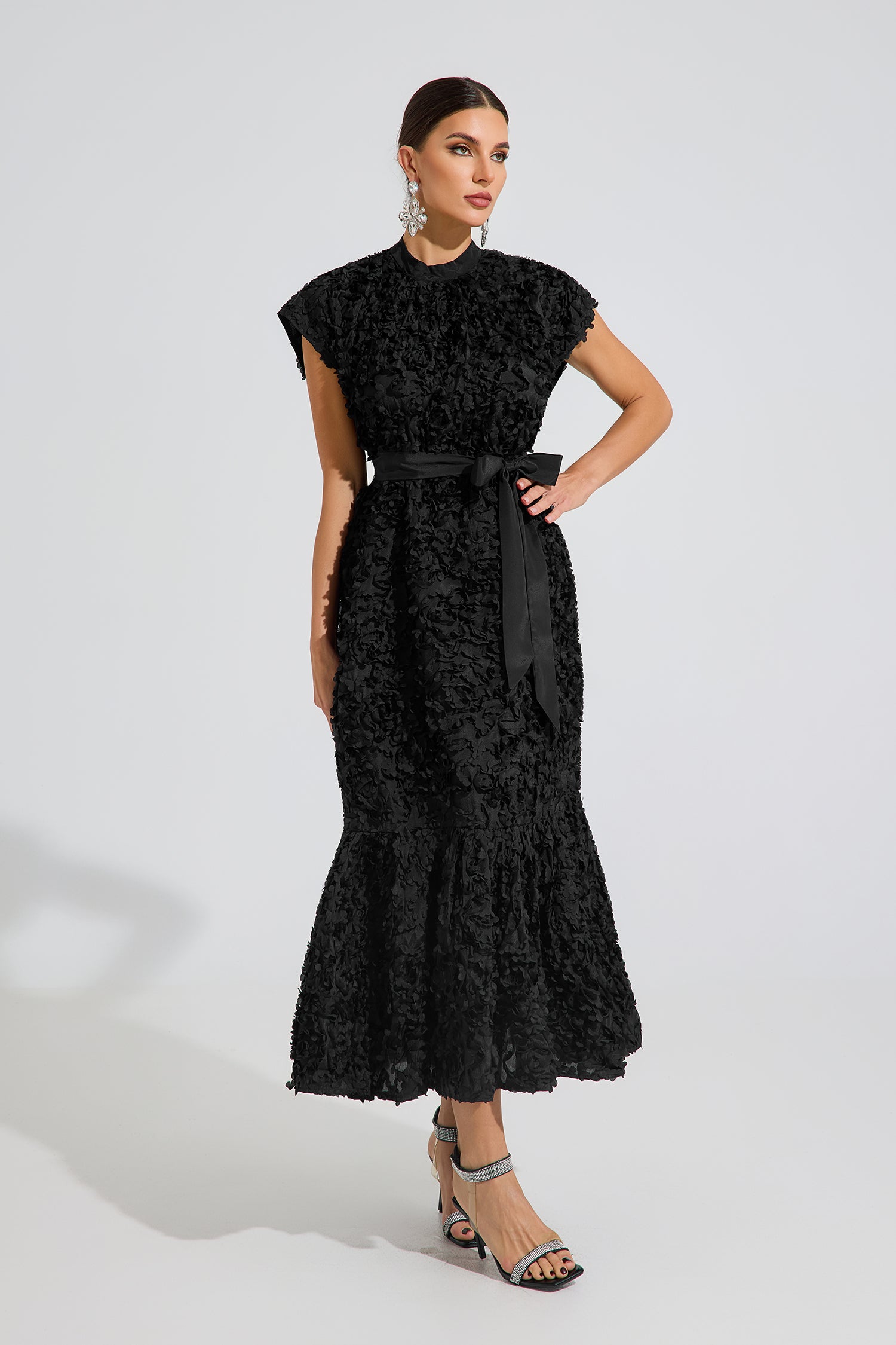 Elivelle Black Textured Bloom Midi Dress