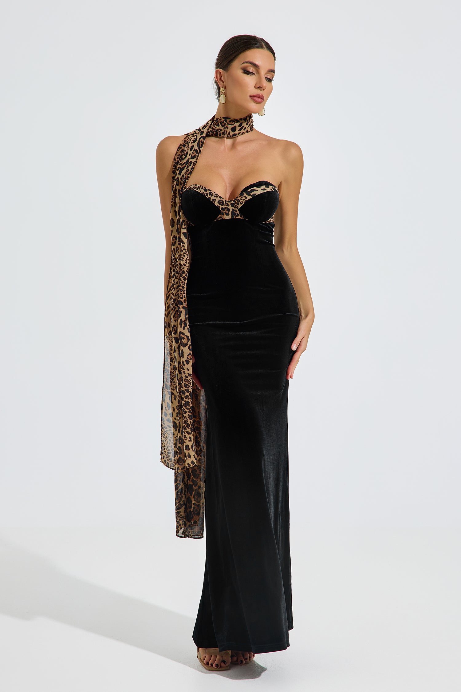 Virginia Velvet Wild Elegance Maxi Dress
