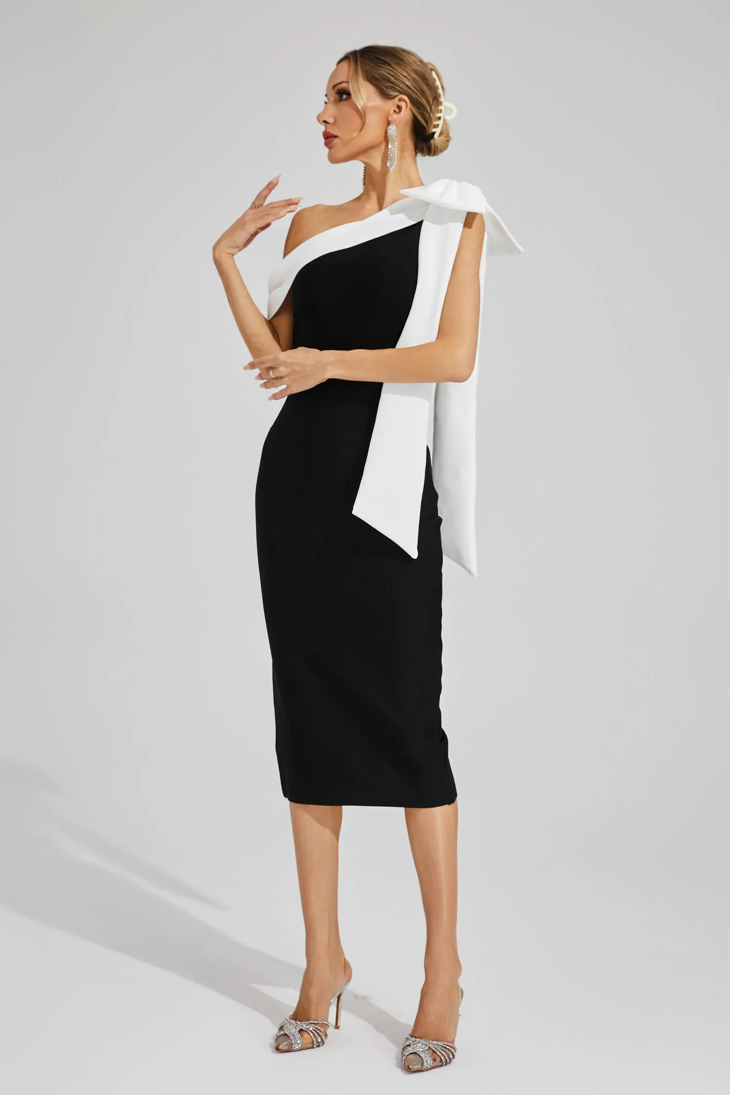 Selma Black Bow One Shoulder Bandage Midi Dress