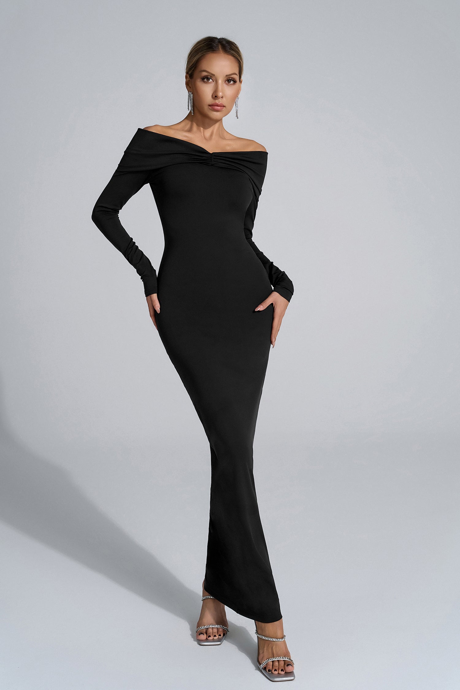 Isabella Black Long-Sleeve Bodycon Maxi Dress Isabella Black Long-Sleeve Bodycon Maxi Dress