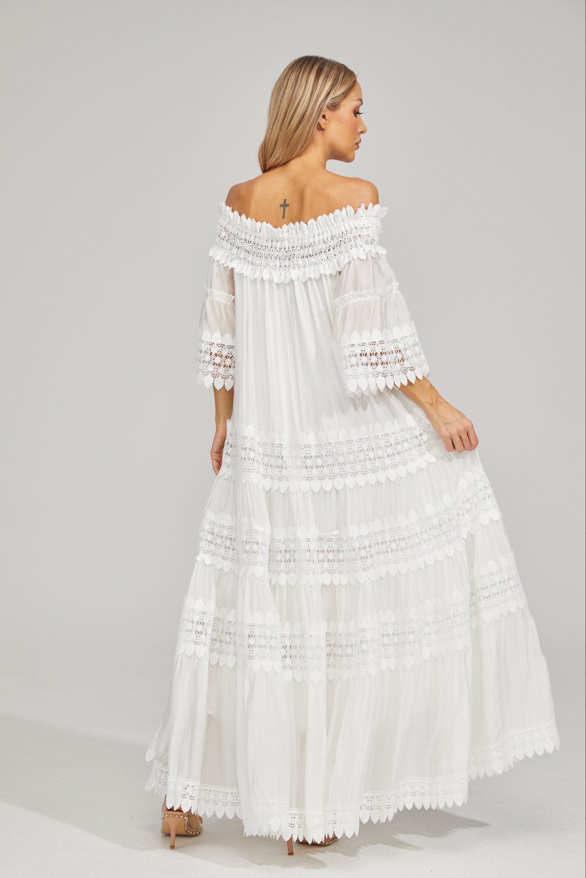 Rainaude Off-Shoulder Lace Maxi Dress