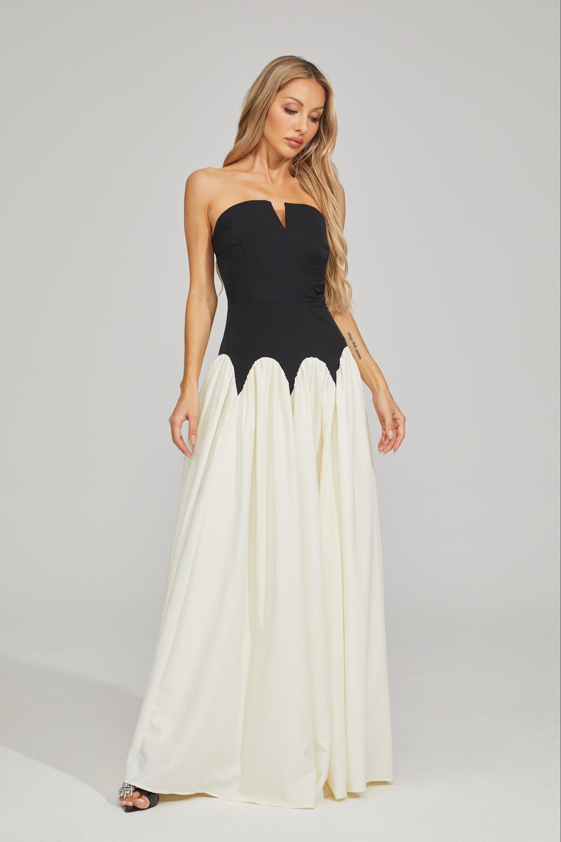 Kallista Midnight Contrast Maxi Dress