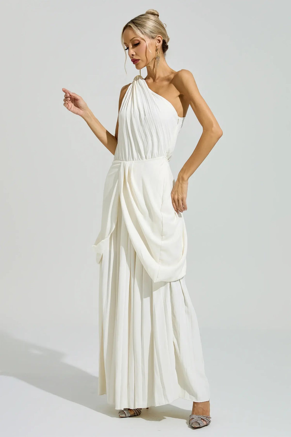 Selena White Sleeveless Maxi Dress