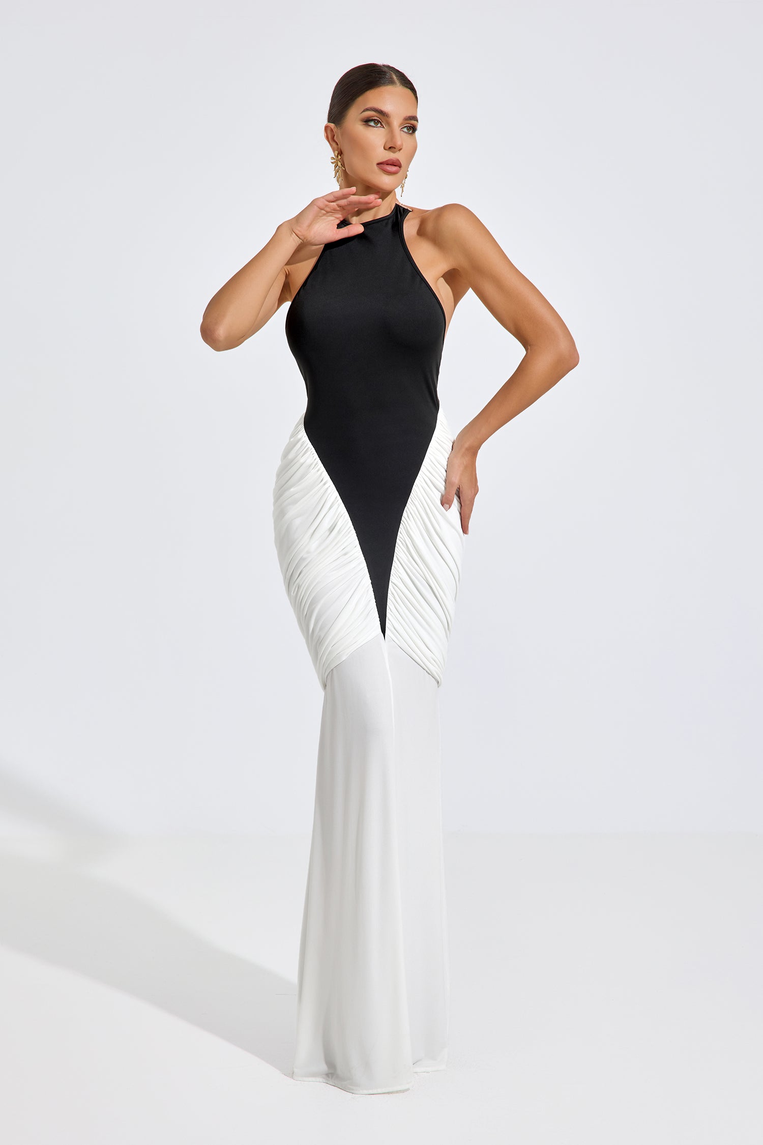 Zeal Contrast Elegance Maxi Dress