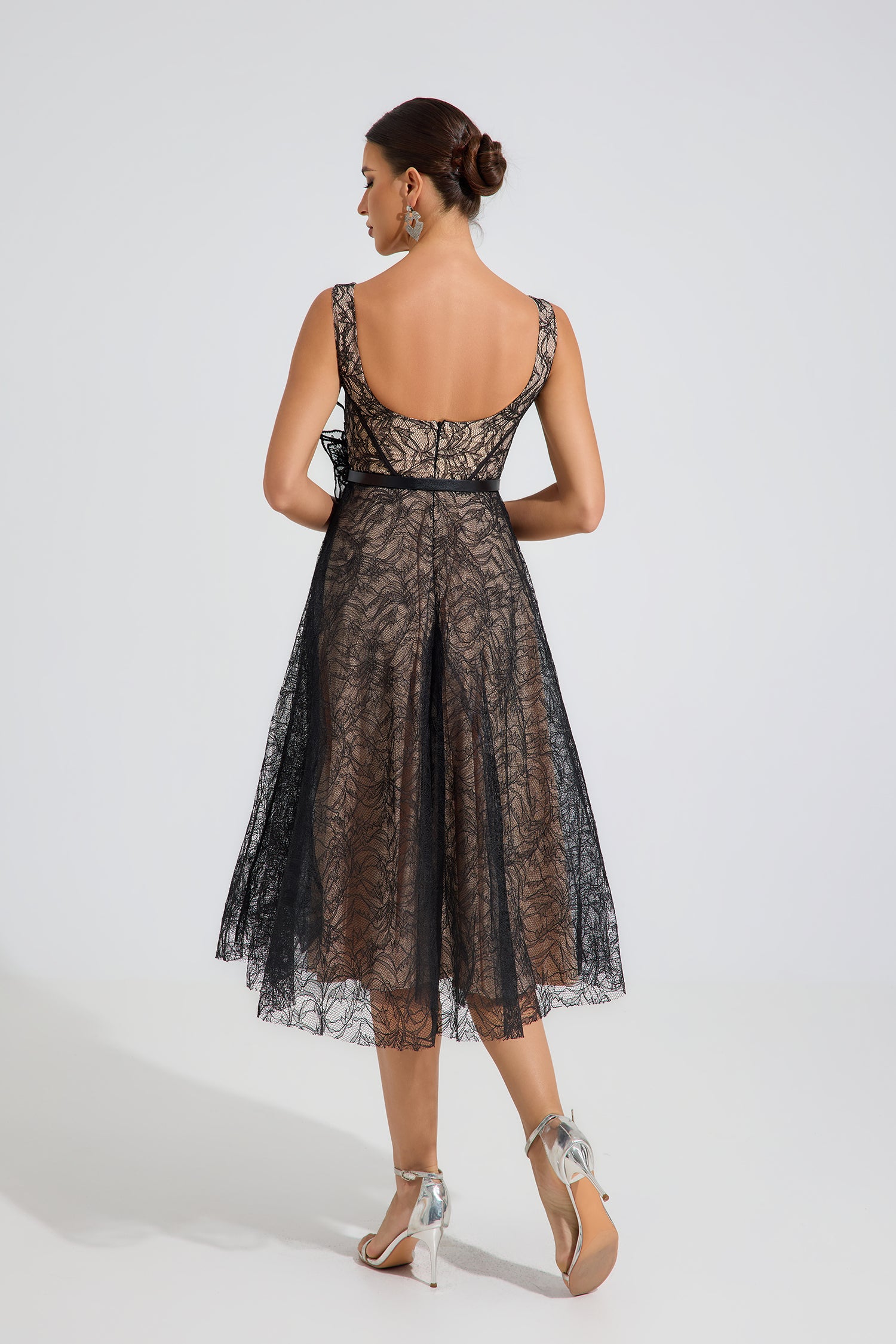 Onyxia Noir Enchant Lace Midi Dress