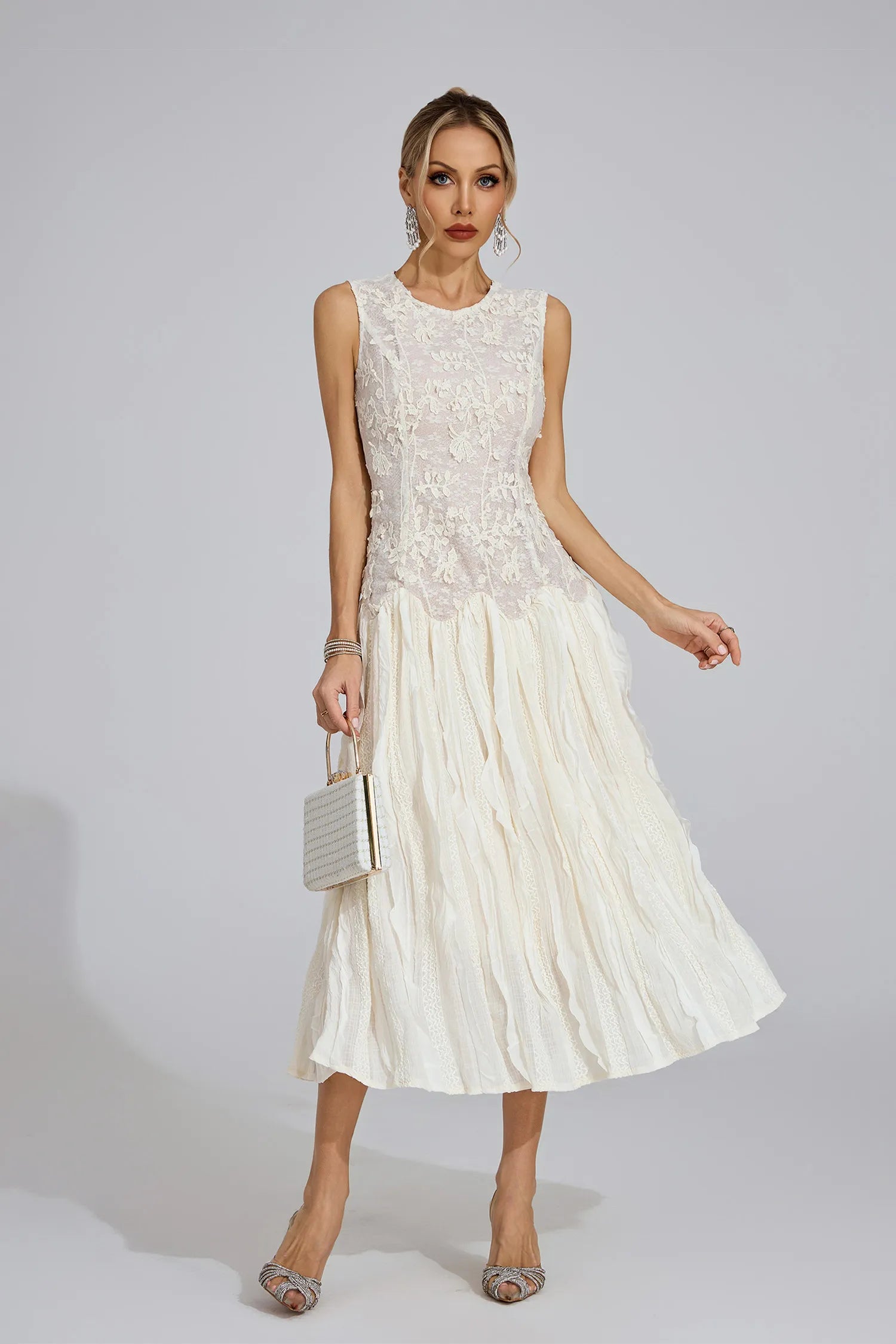 Lunoria Ivory White Patterned Maxi Dress