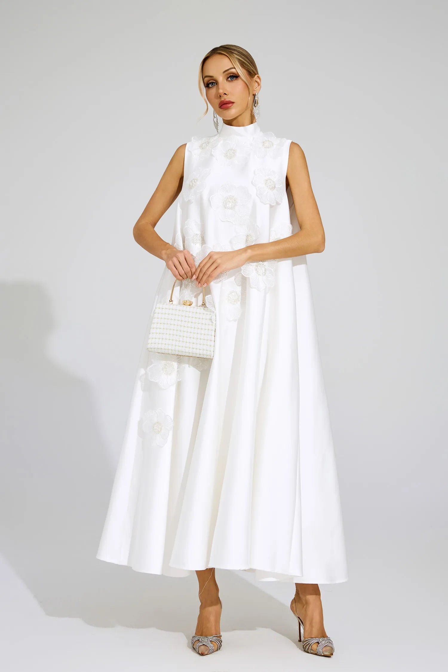 Liora White Flowers Sleeveless Maxi Dress