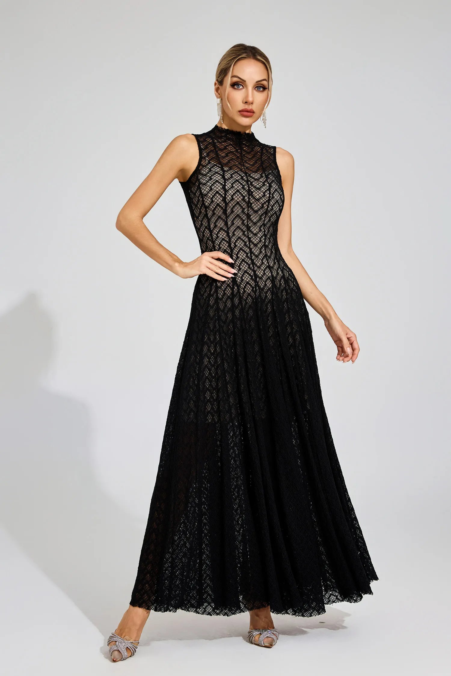 Linda Black Lace Sleeveless Maxi Dress