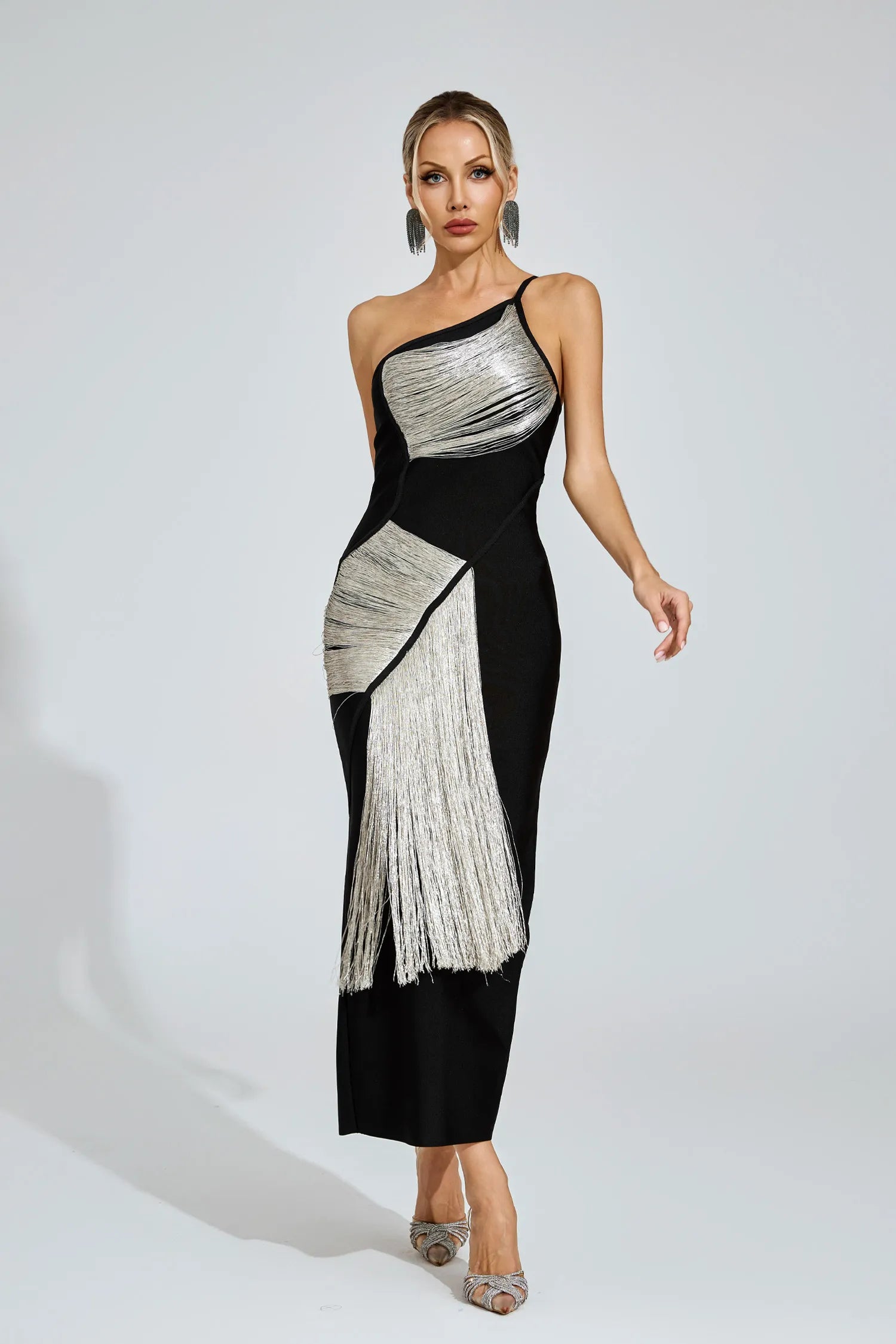 Aroha One - Shoulder Bandage Maxi Dress