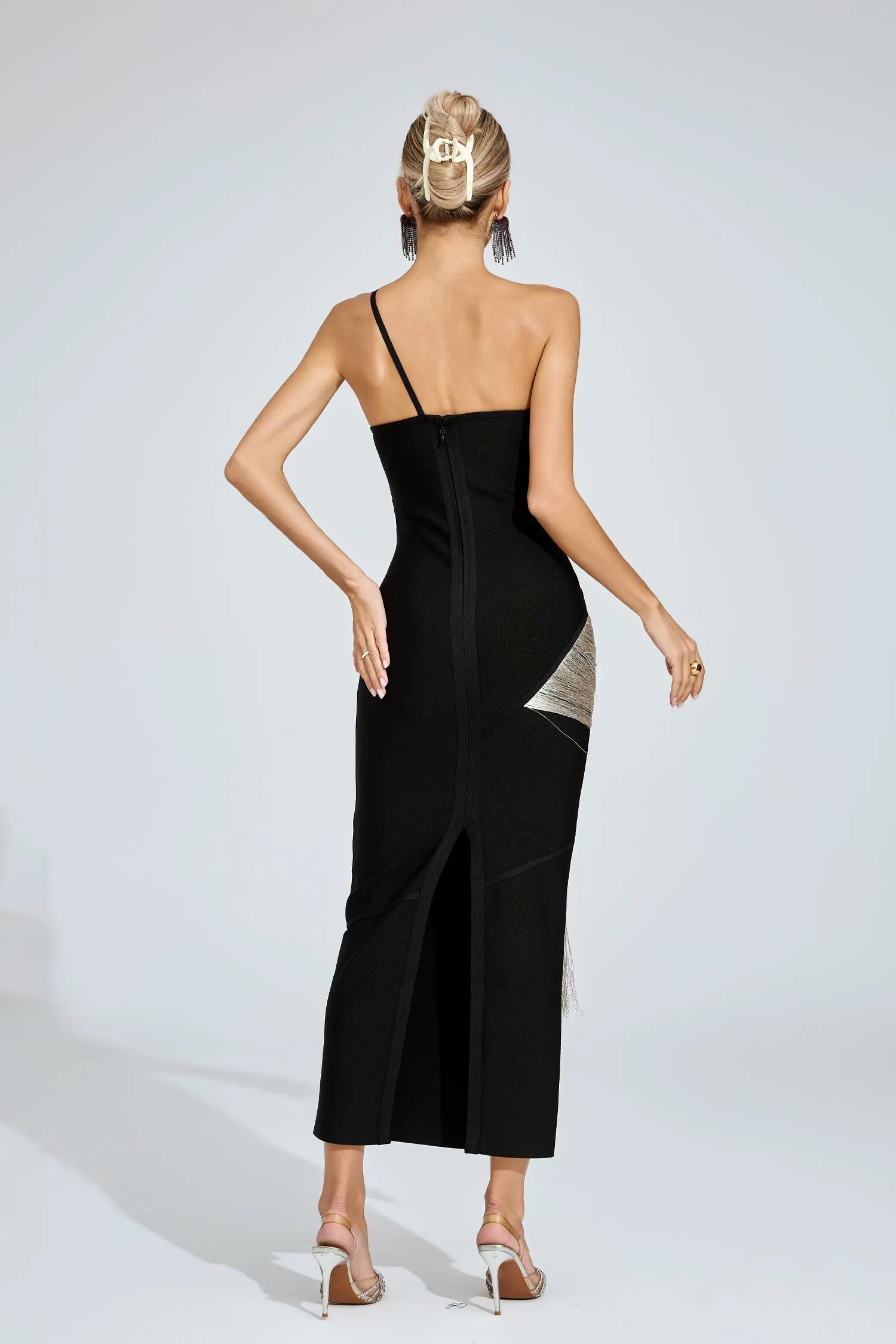 Aroha One - Shoulder Bandage Maxi Dress