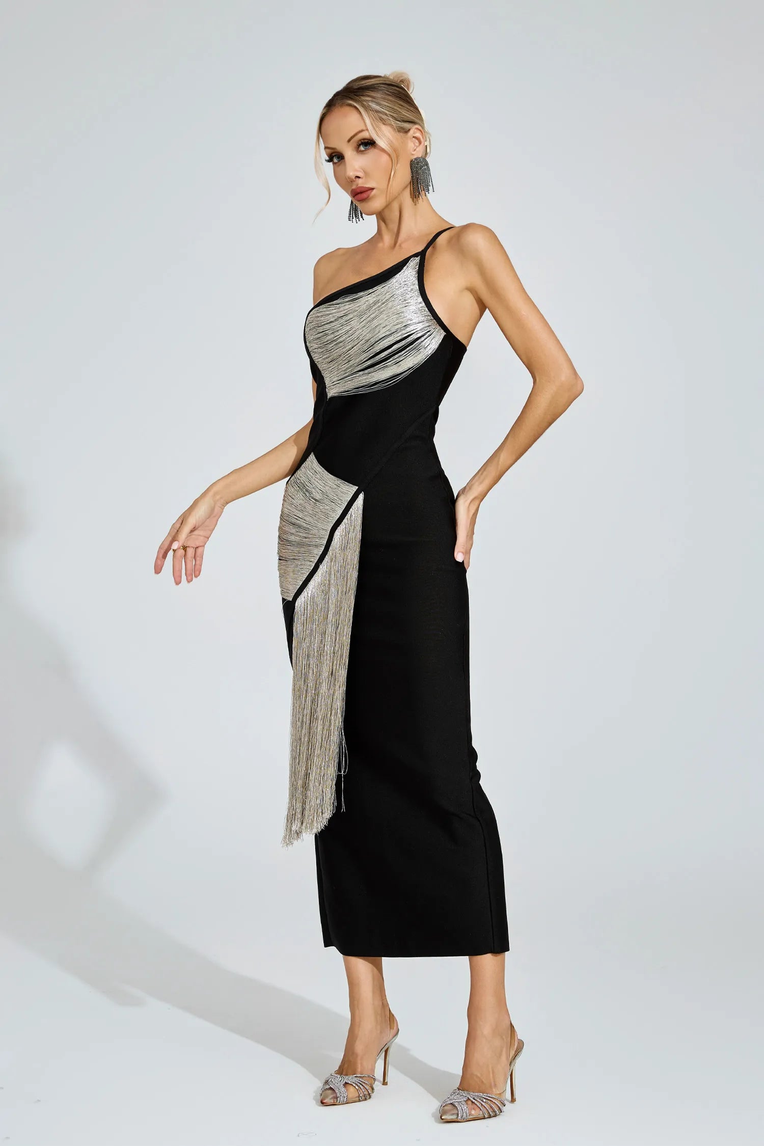 Aroha One - Shoulder Bandage Maxi Dress