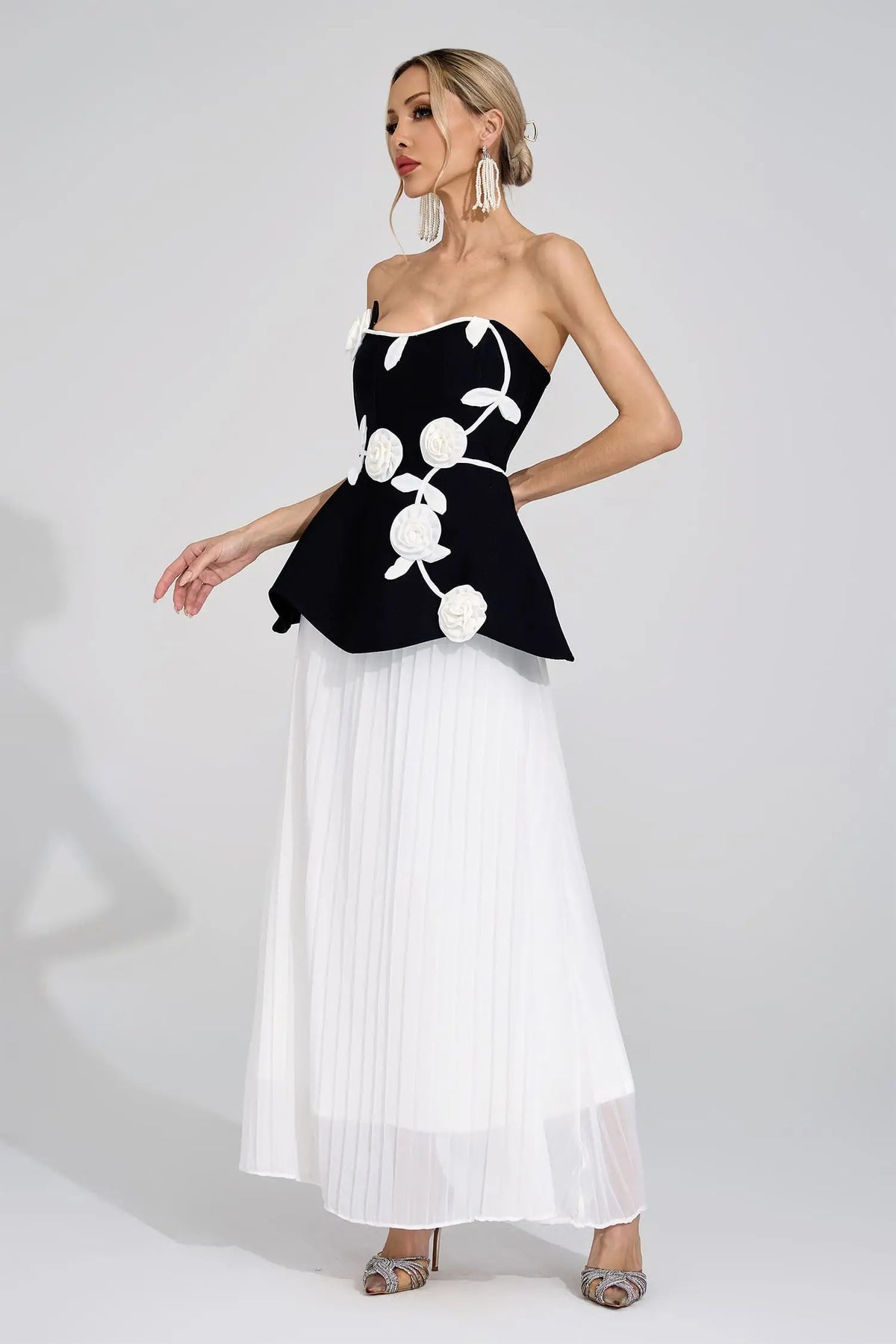 Delilah Black White Floral Maxi Dress