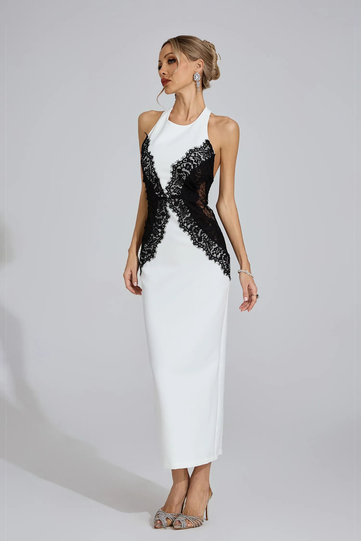 Arvessa White Halter Maxi Dress
