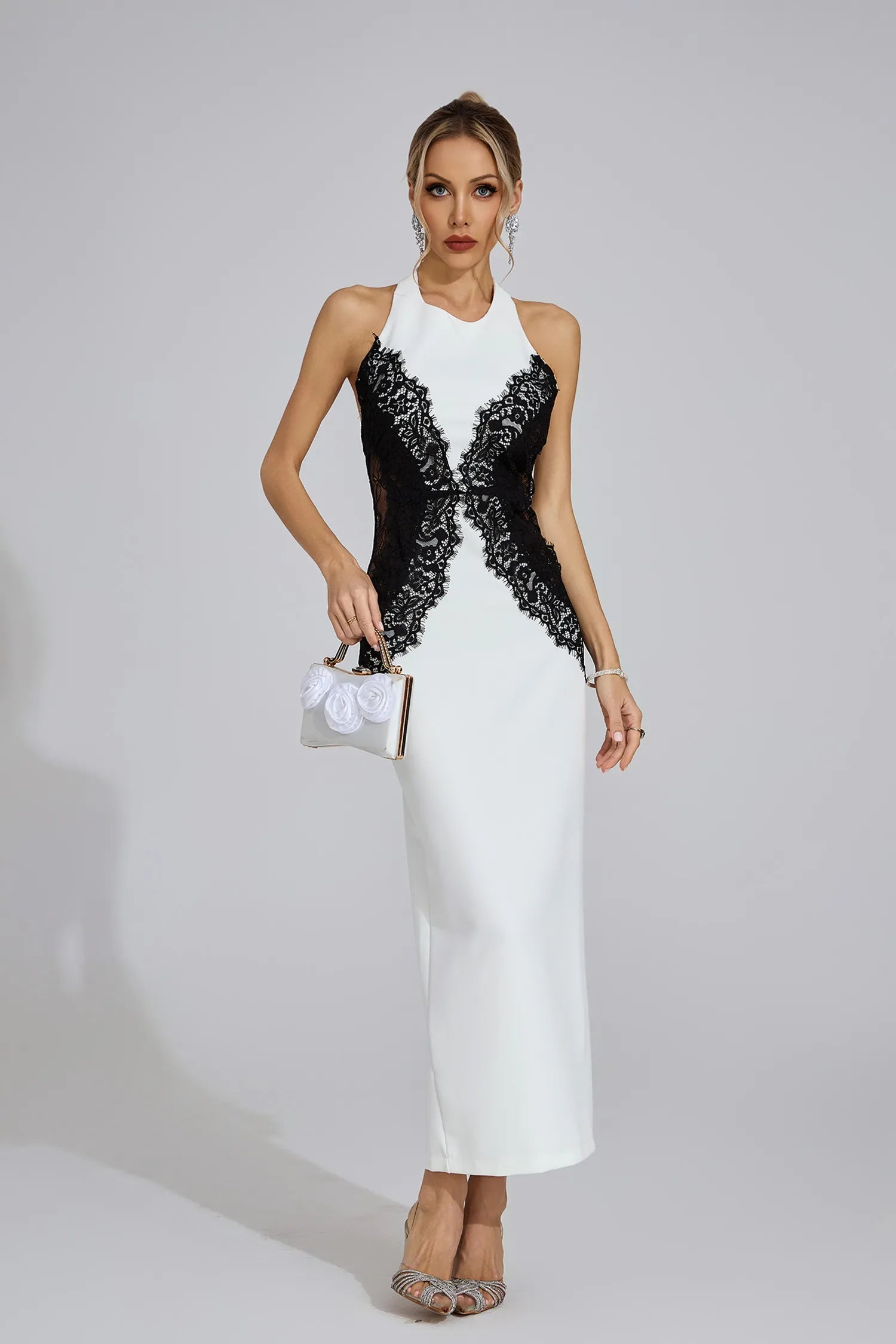 Arvessa White Halter Maxi Dress