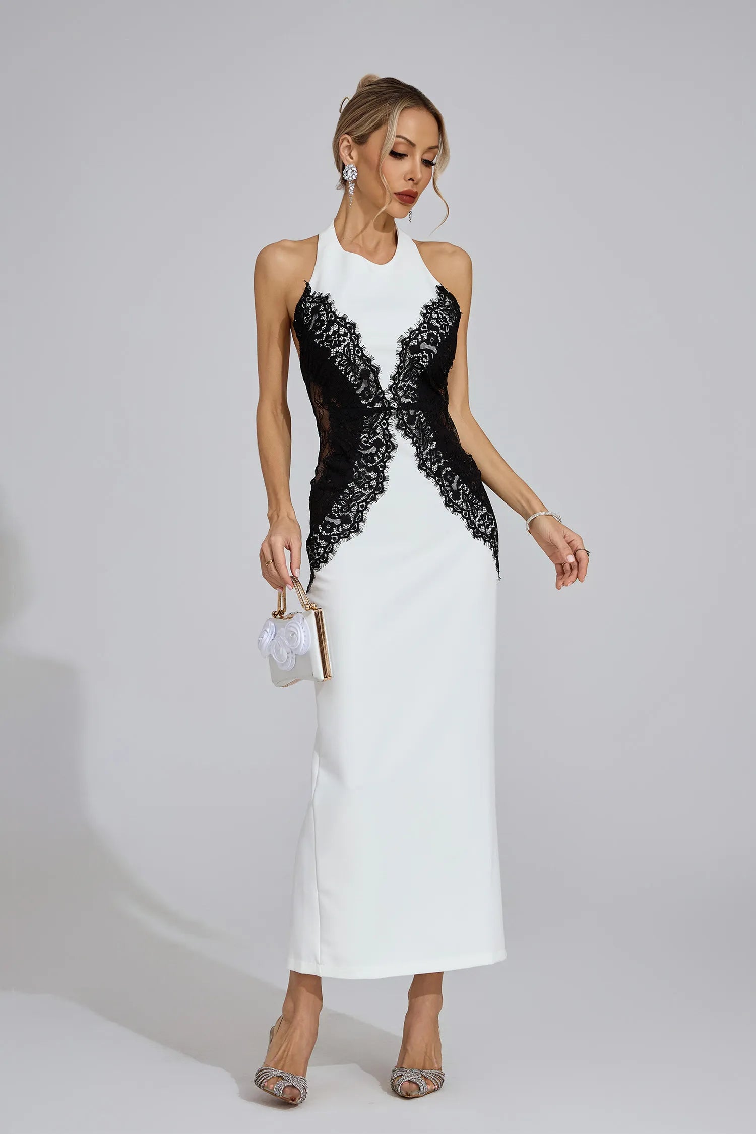 Arvessa White Halter Maxi Dress
