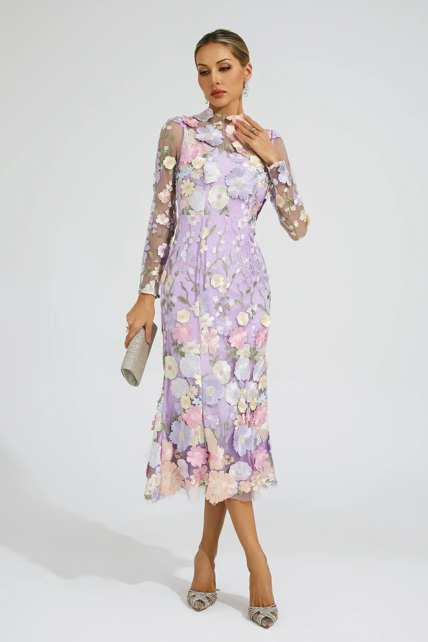 open lace back dress Elliatt Milena Strapless Maxi Dress in Purple Floral – TrenLend main image 0
