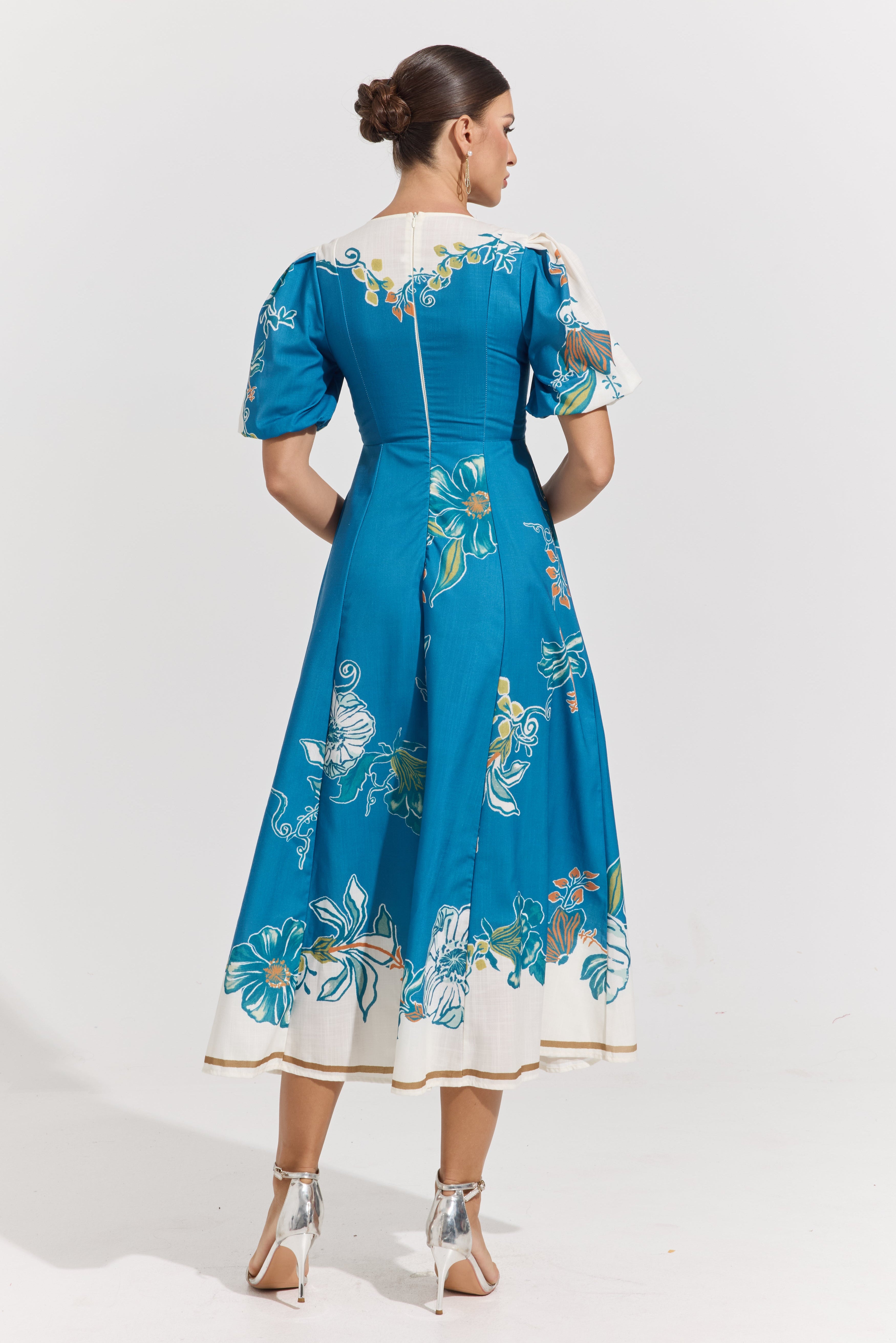 Lucette Blue Floral Midi Dress