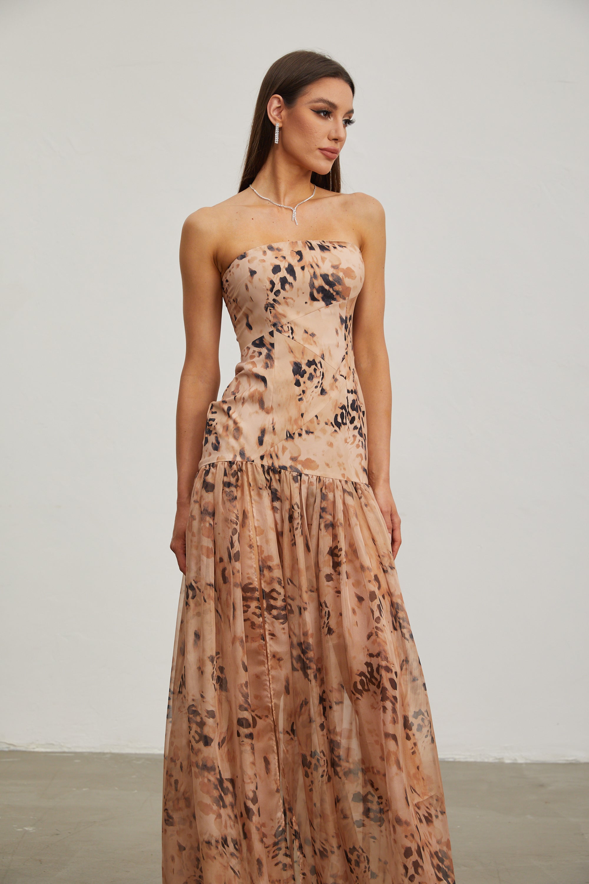 Lavande Earthen Allure Strapless Maxi Dress