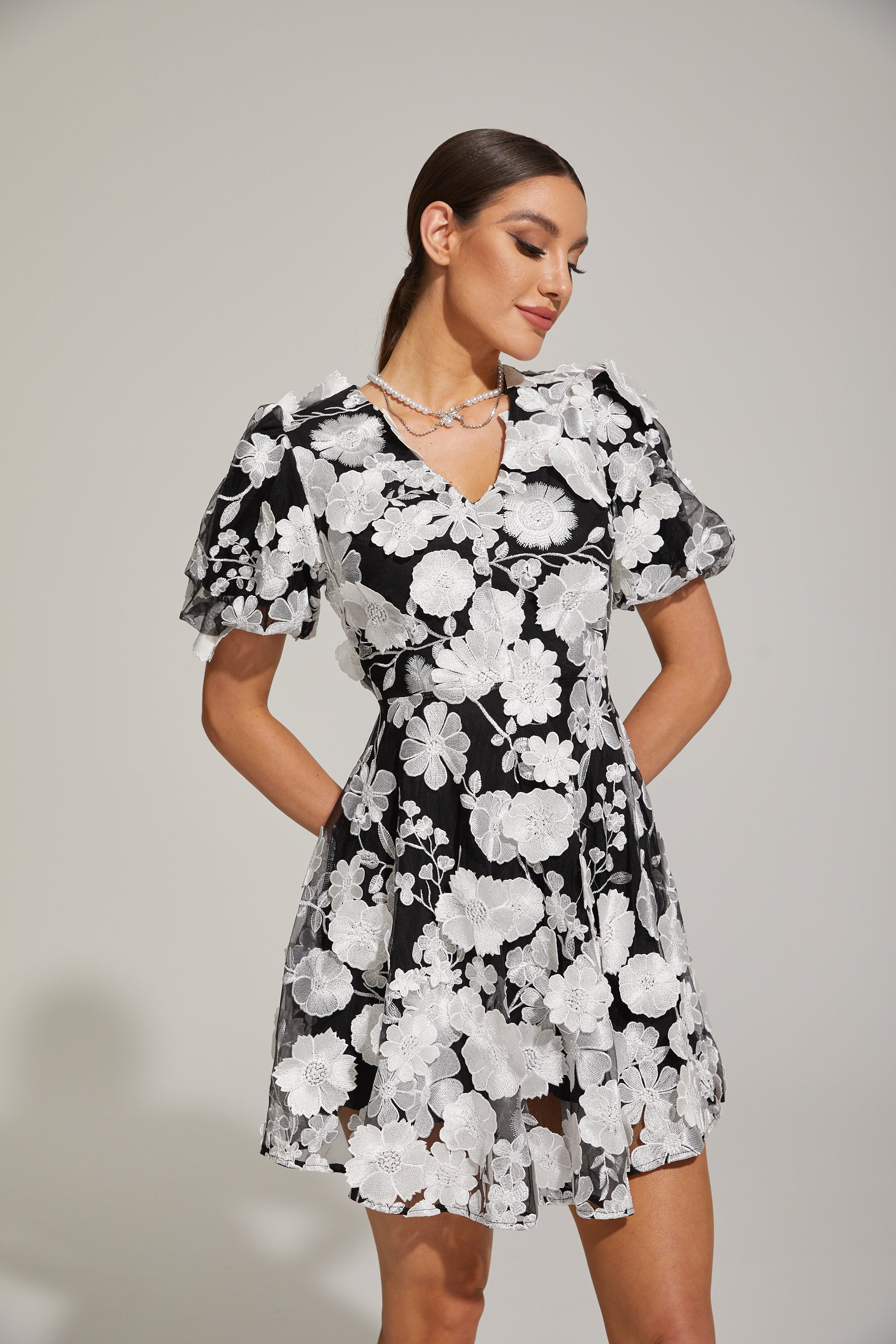 Johanna Bloom Puff - Sleeve Mini Dress