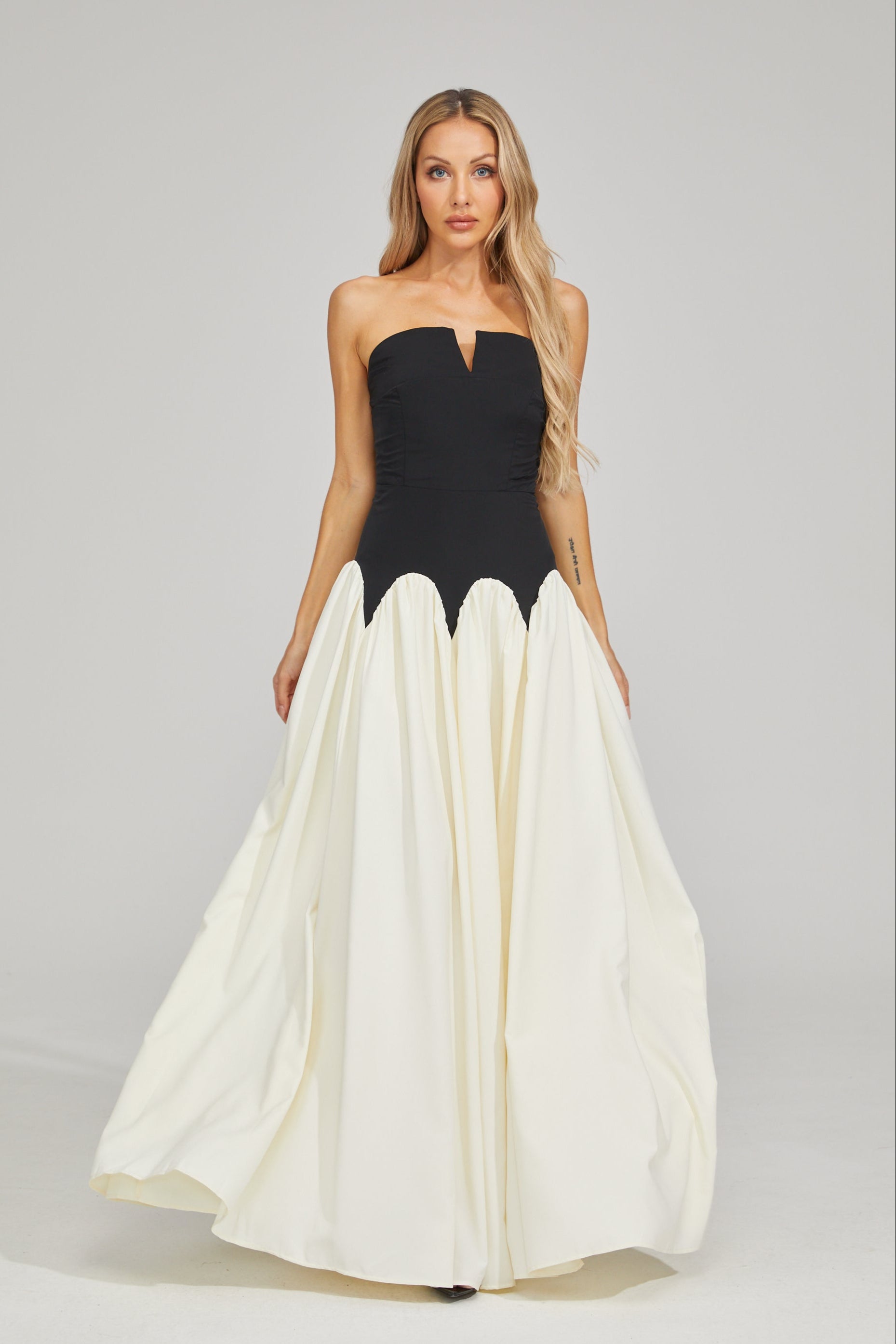 Kallista Midnight Contrast Maxi Dress