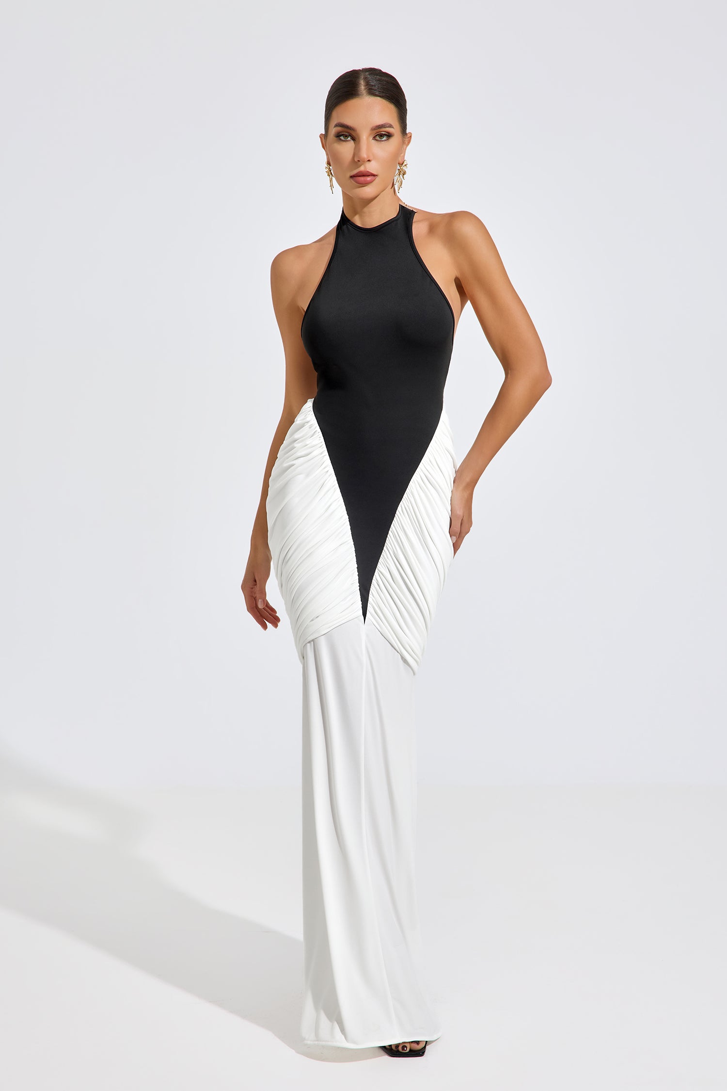 Zeal Contrast Elegance Maxi Dress