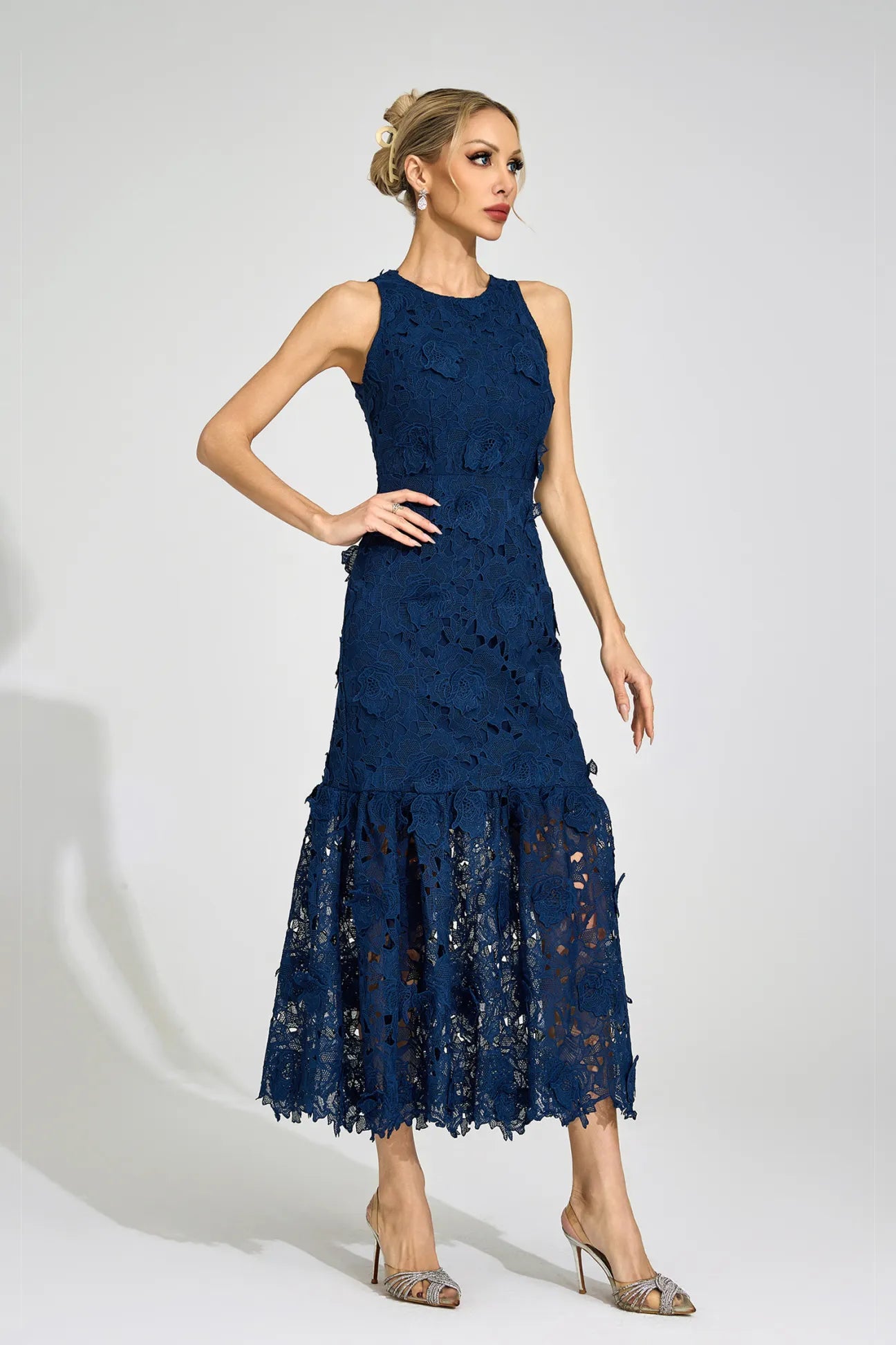 Aeloria Blue Round Neck Maxi Dress