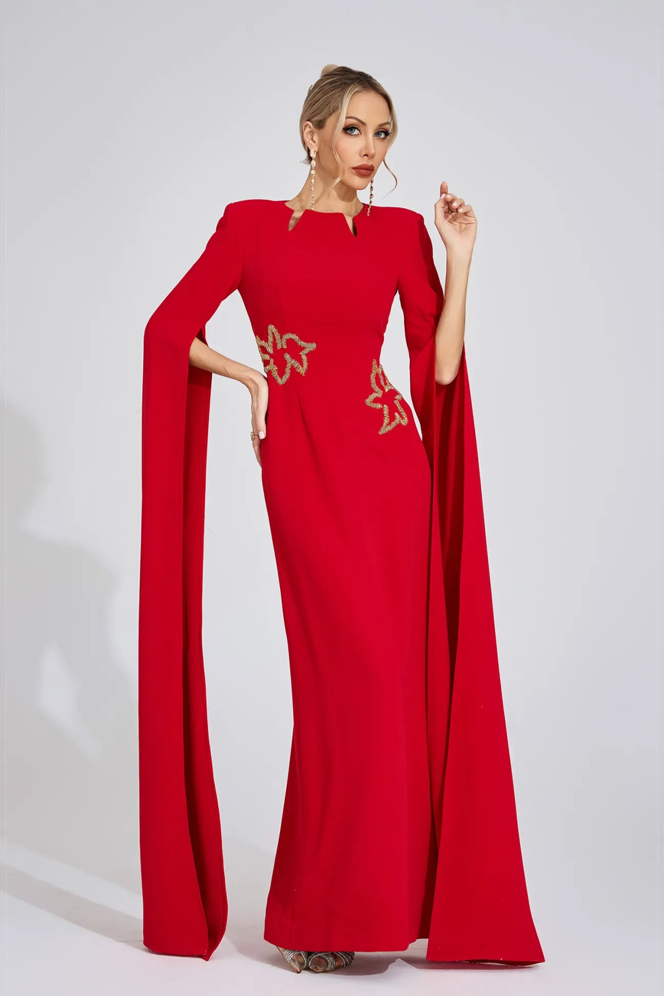 Aelira Red Floral Maxi Dress
