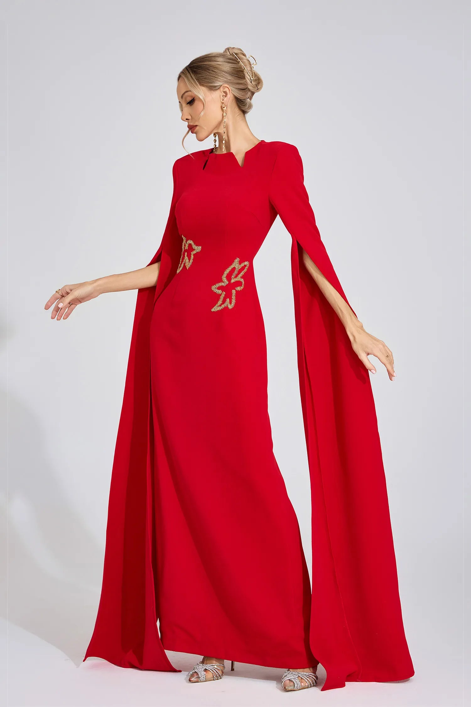 Aelira Red Floral Maxi Dress