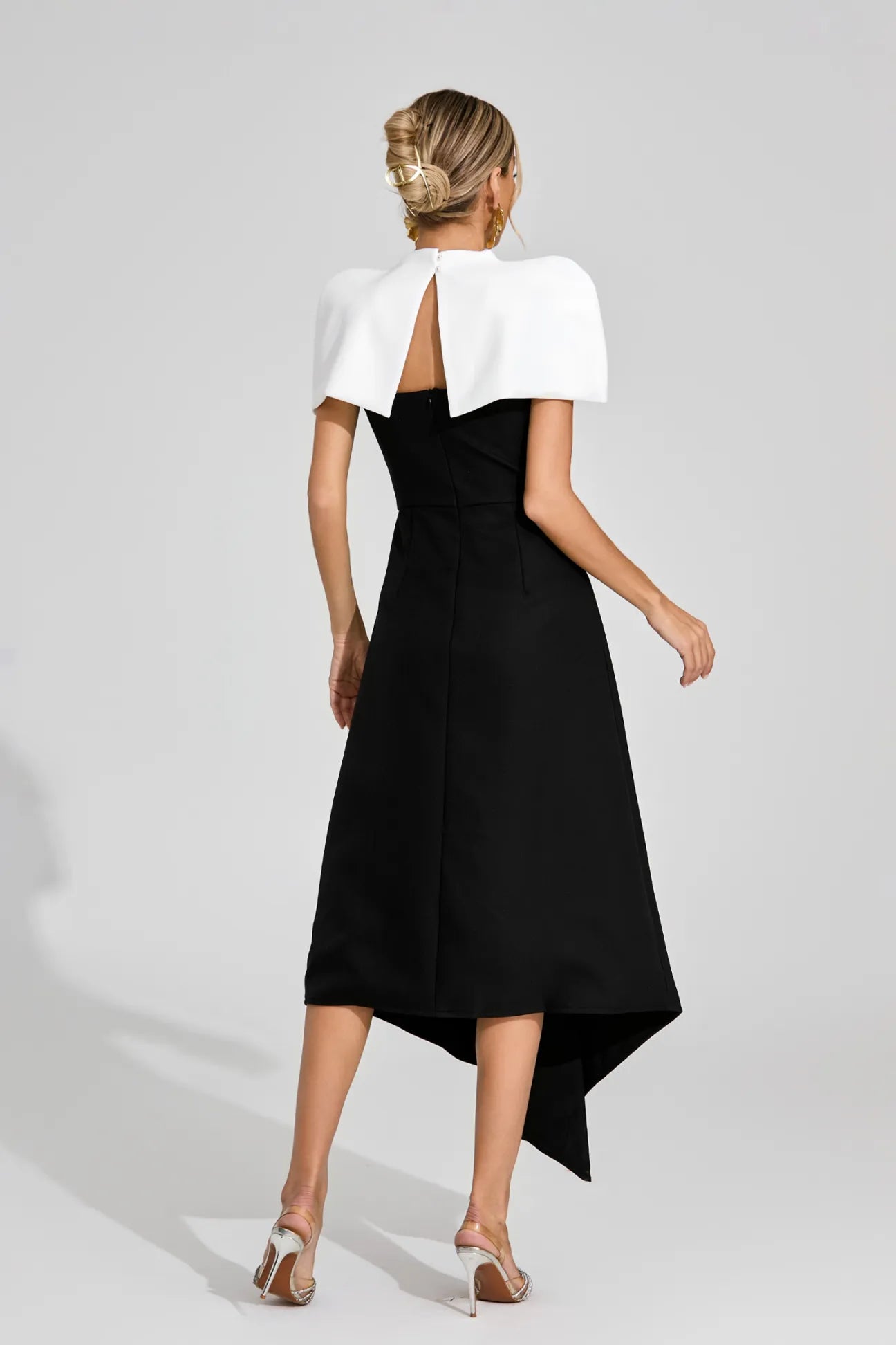 Stephanie Noir Éclat Midi Dress