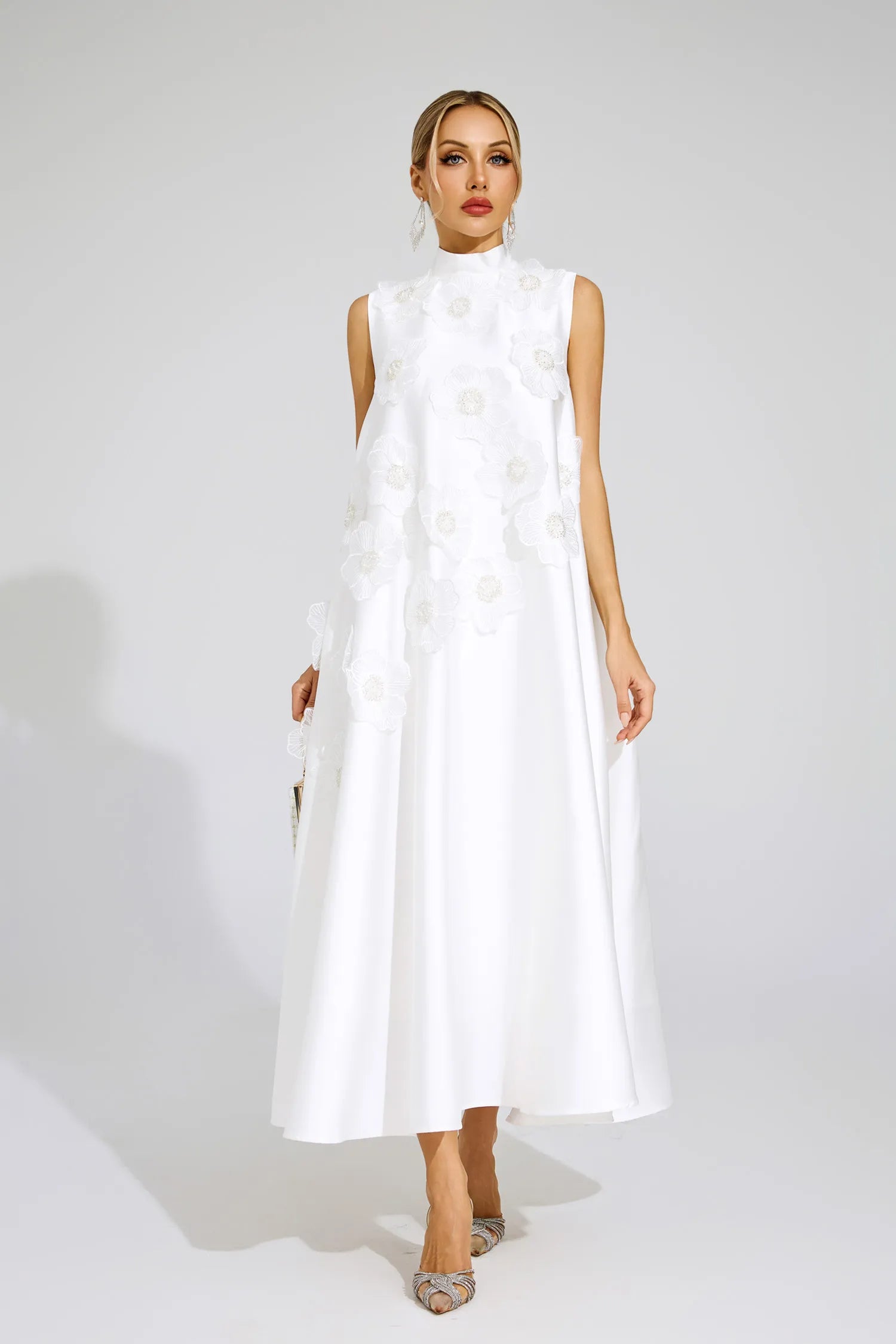 Liora White Flowers Sleeveless Maxi Dress