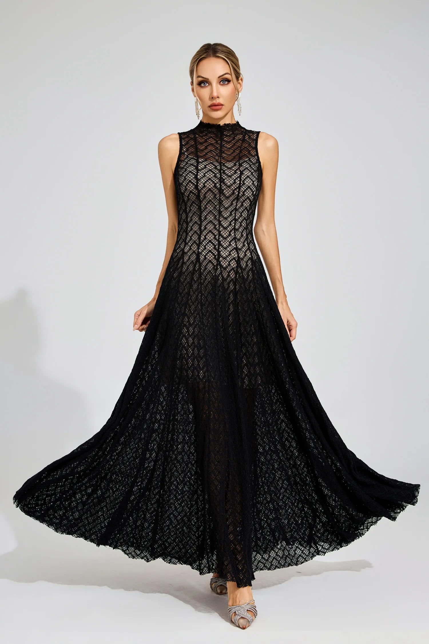 Linda Black Lace Sleeveless Maxi Dress