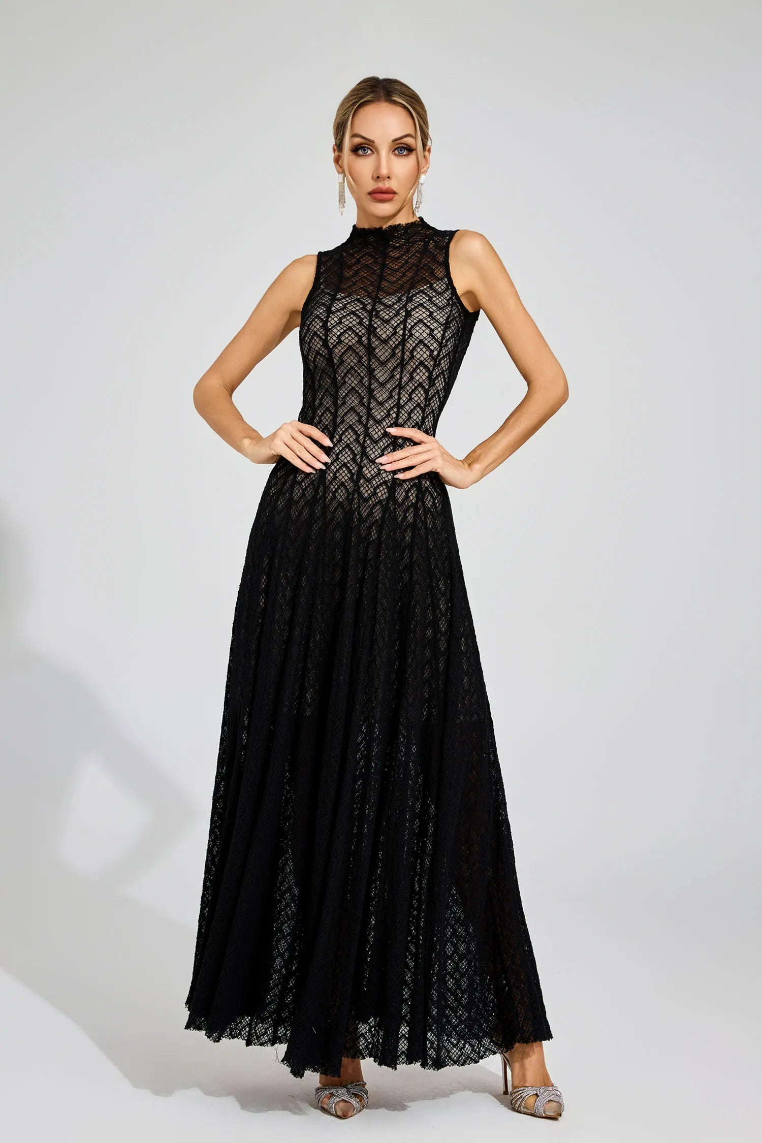 Linda Black Lace Sleeveless Maxi Dress