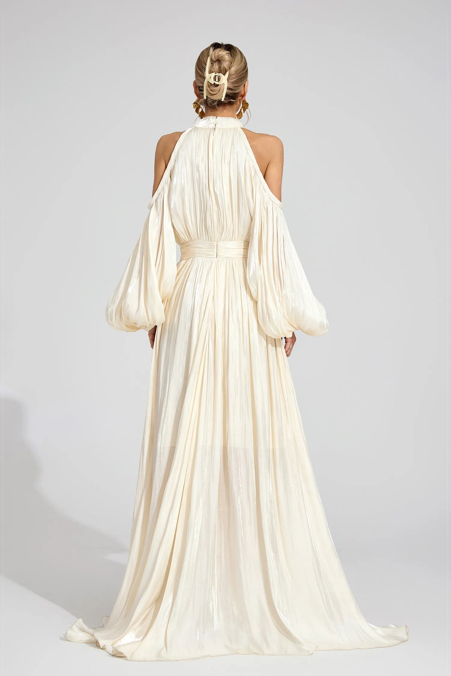 Nuvia White Halter Maxi Dress