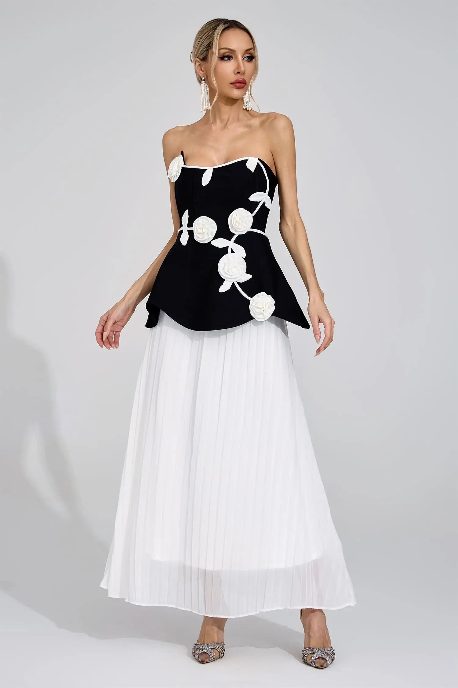 Delilah Black White Floral Maxi Dress