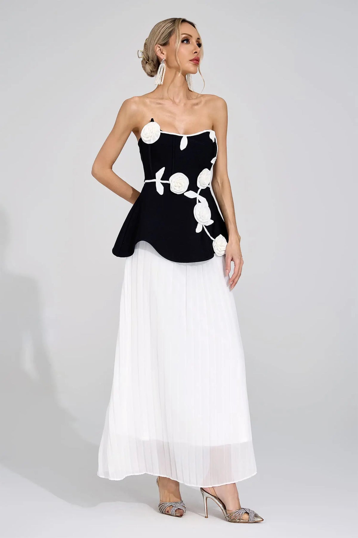 Delilah Black White Floral Maxi Dress