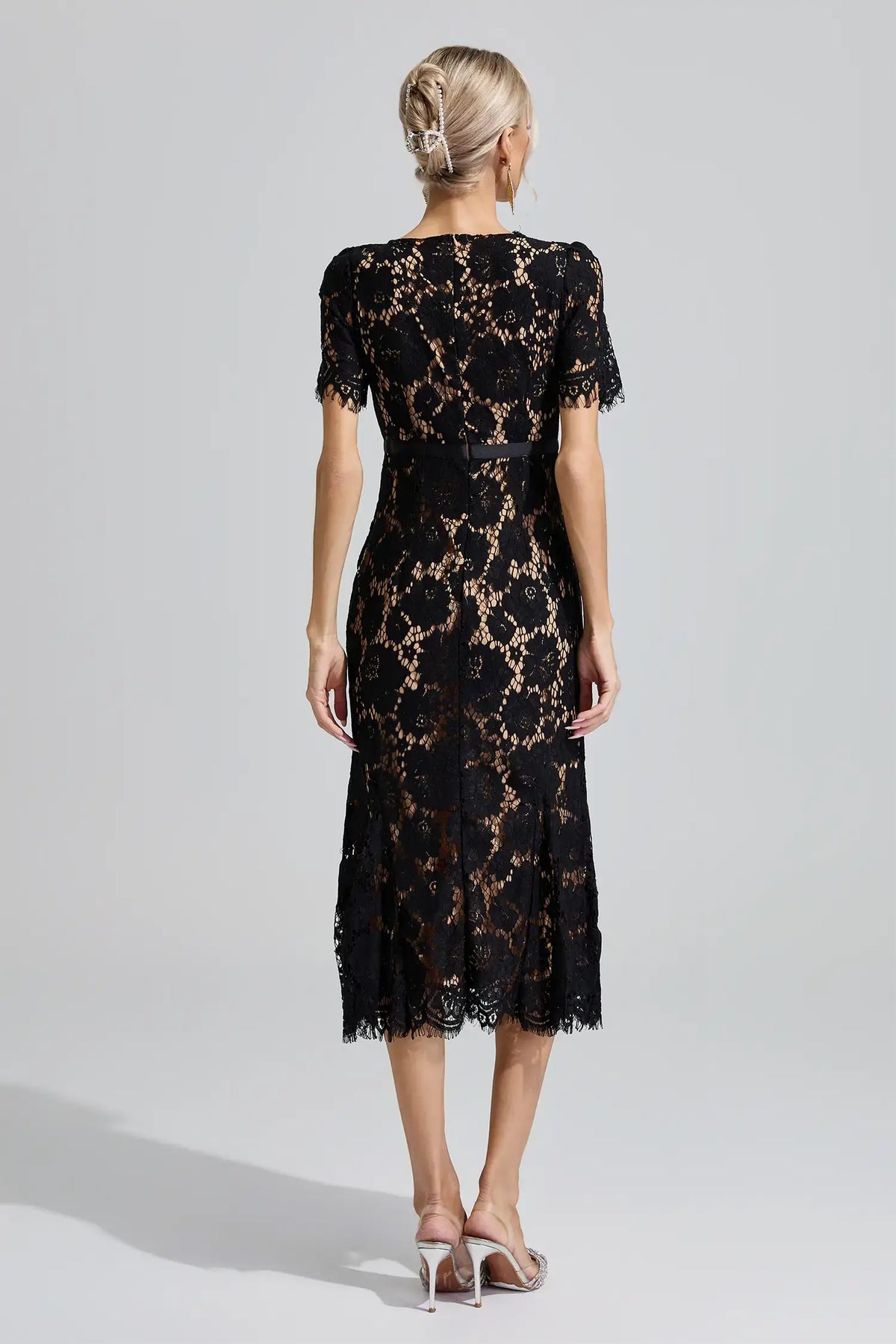 Ismeria Black Lace Fishtail Maxi Dress